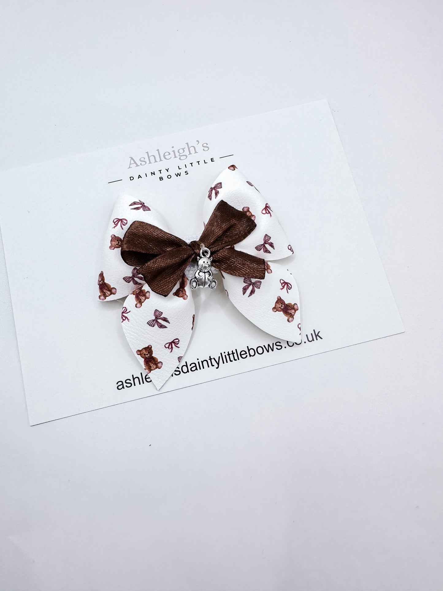 Teddy bear pinch bow