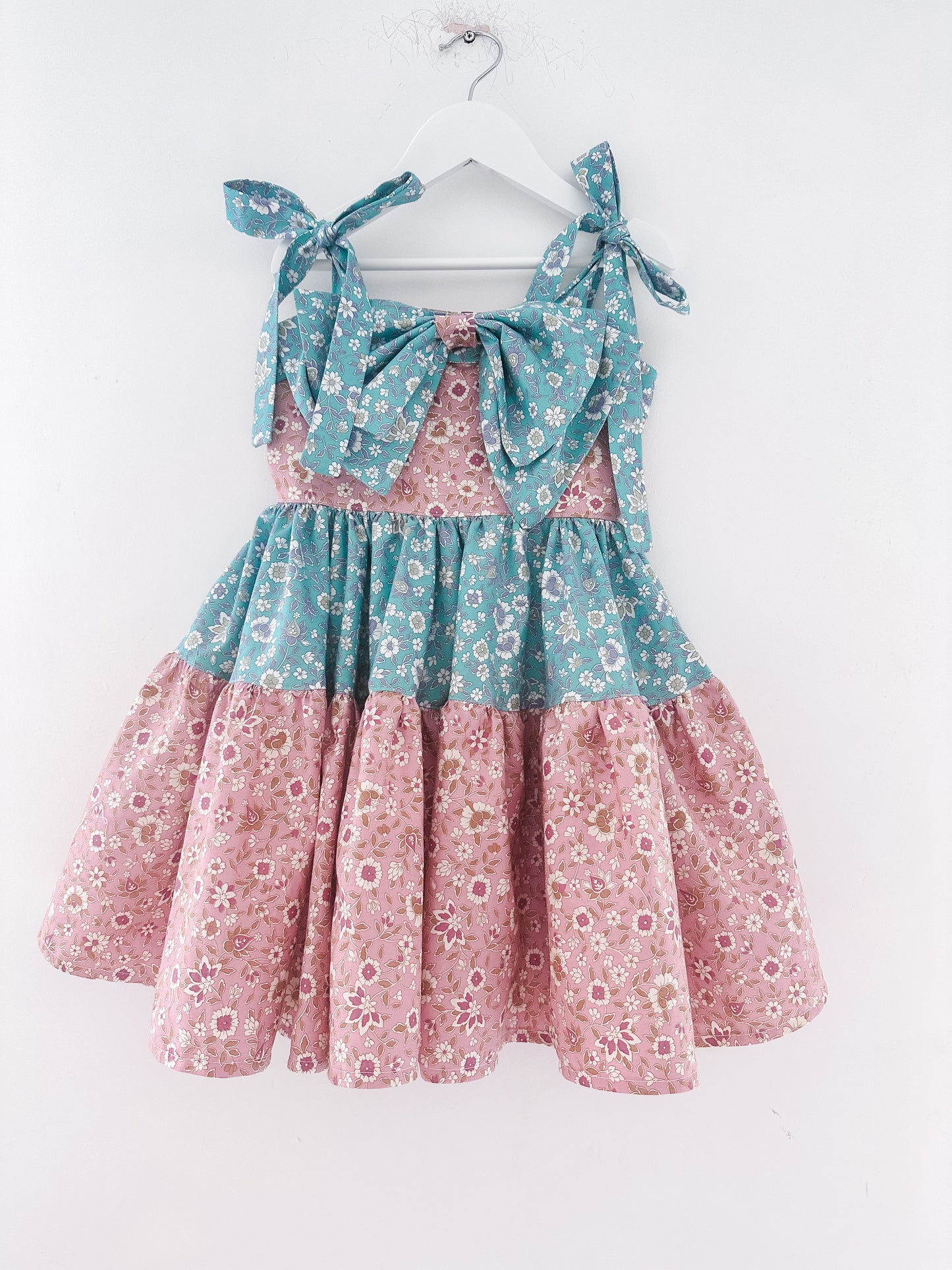 Paisley dress slots