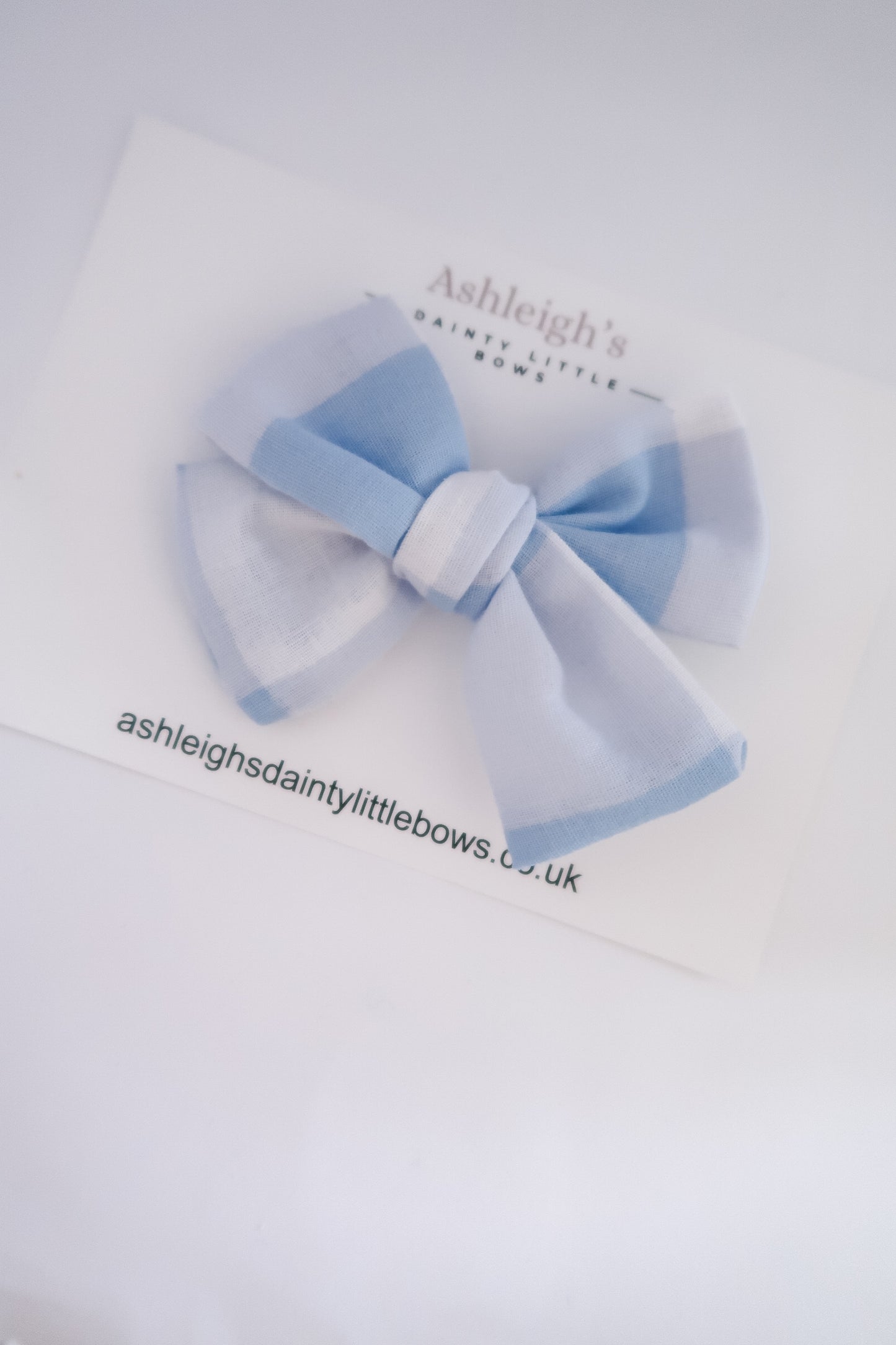 Blue gingham pinwheel