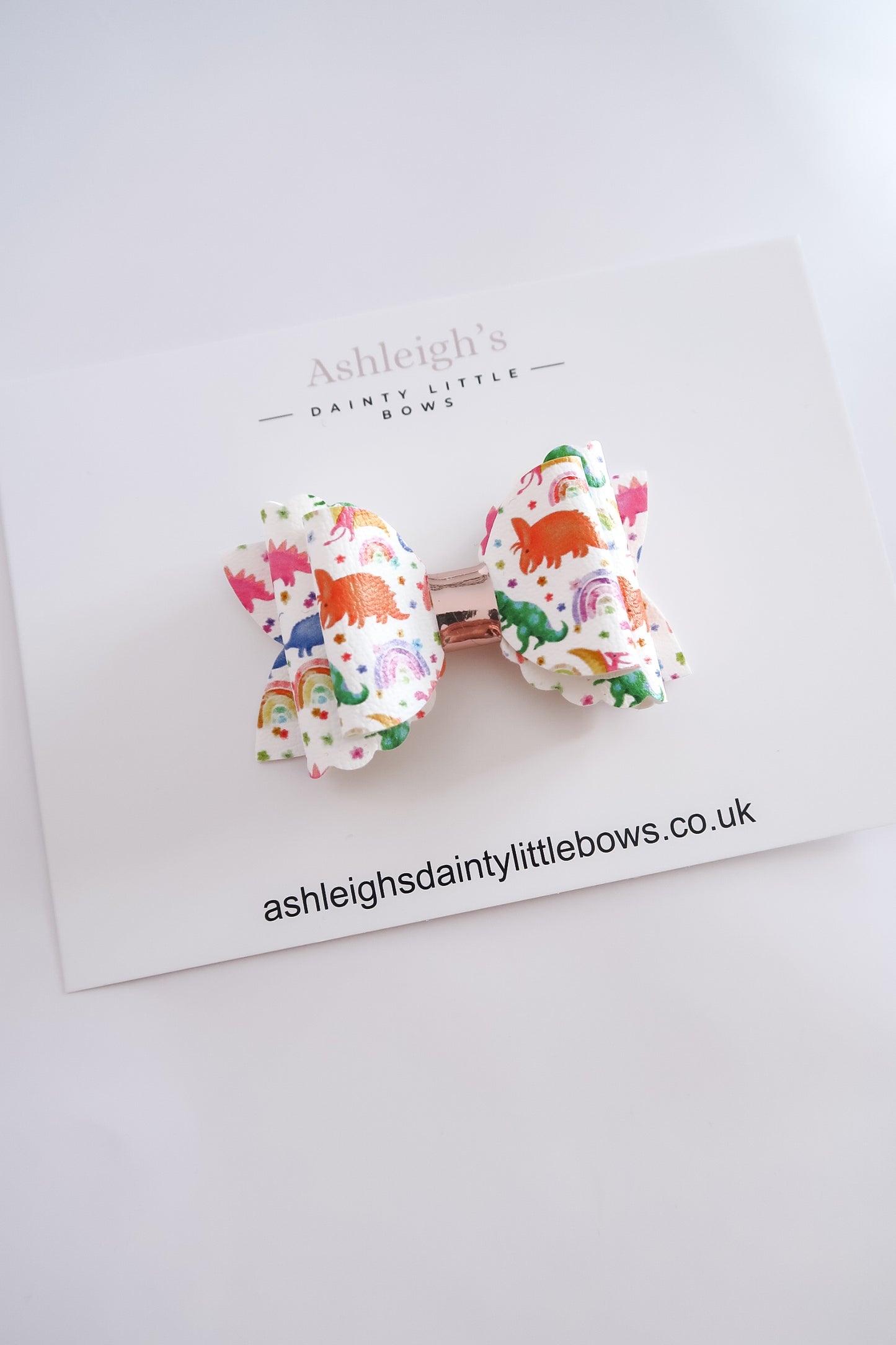Double dinosaur bow