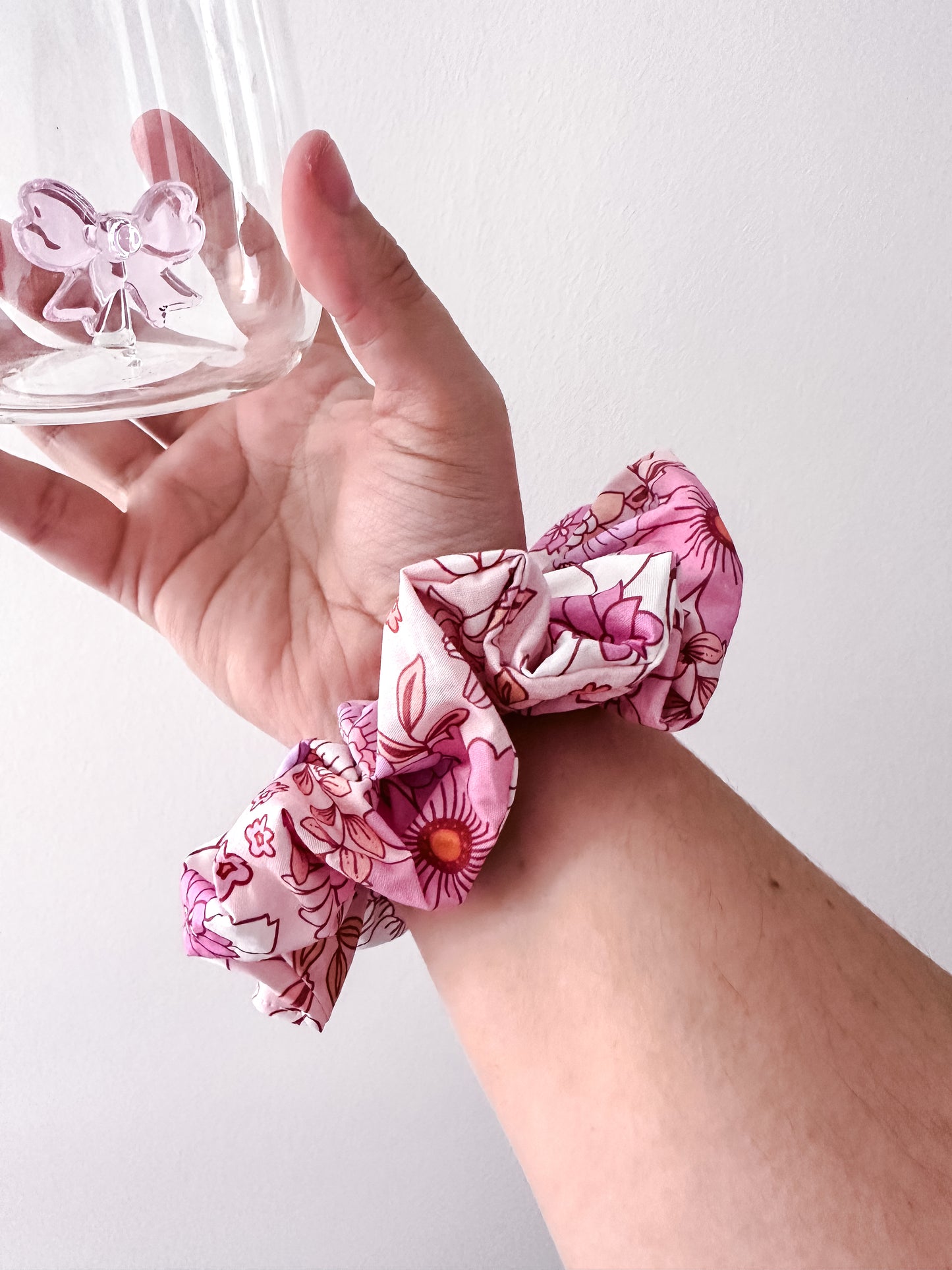 Fiver Friday chunky scrunchies