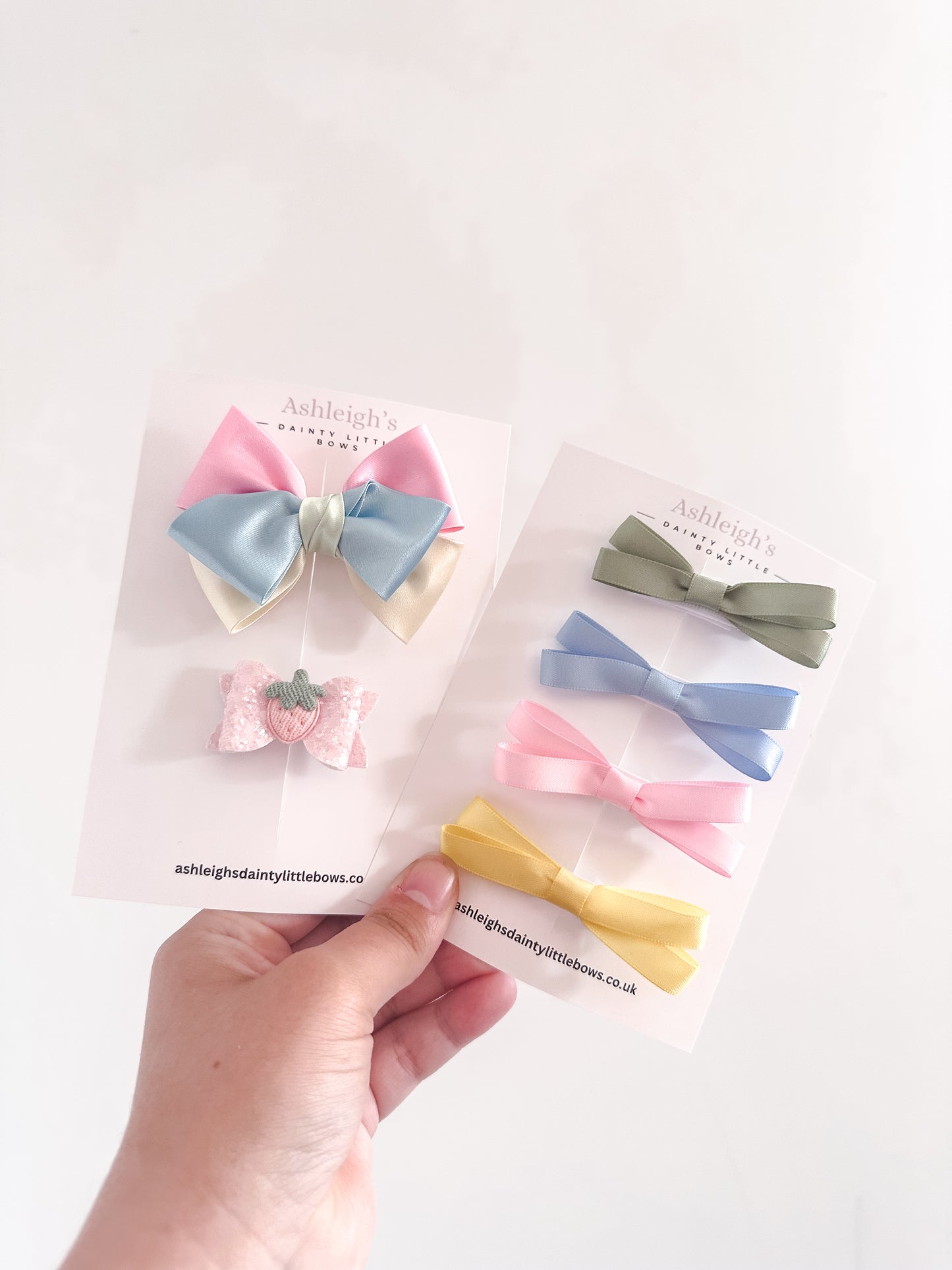 Surprise box of bows