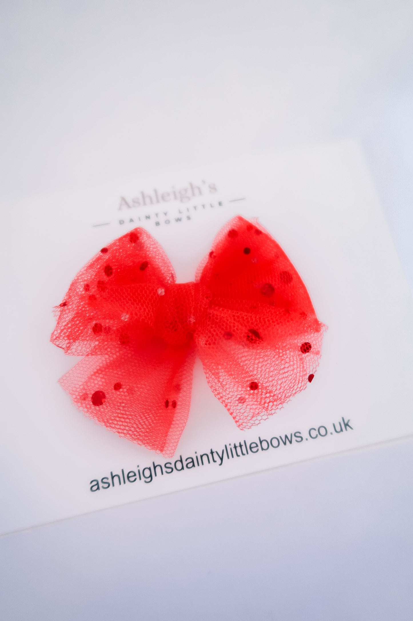 Red tulle bow