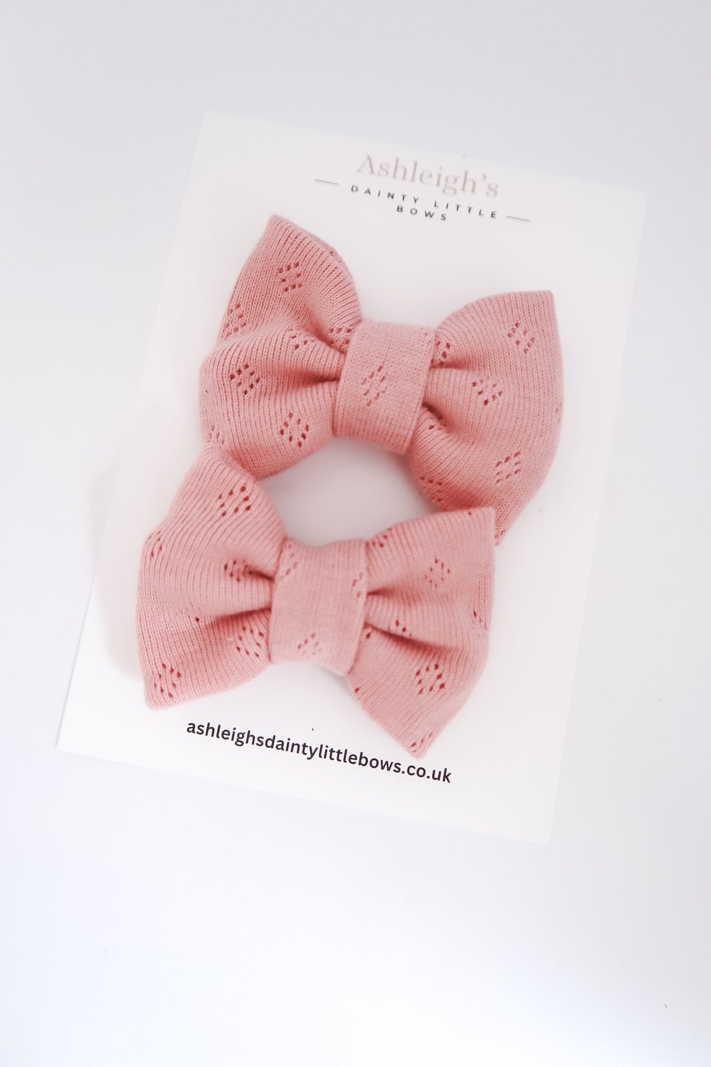 Soft pink pinch