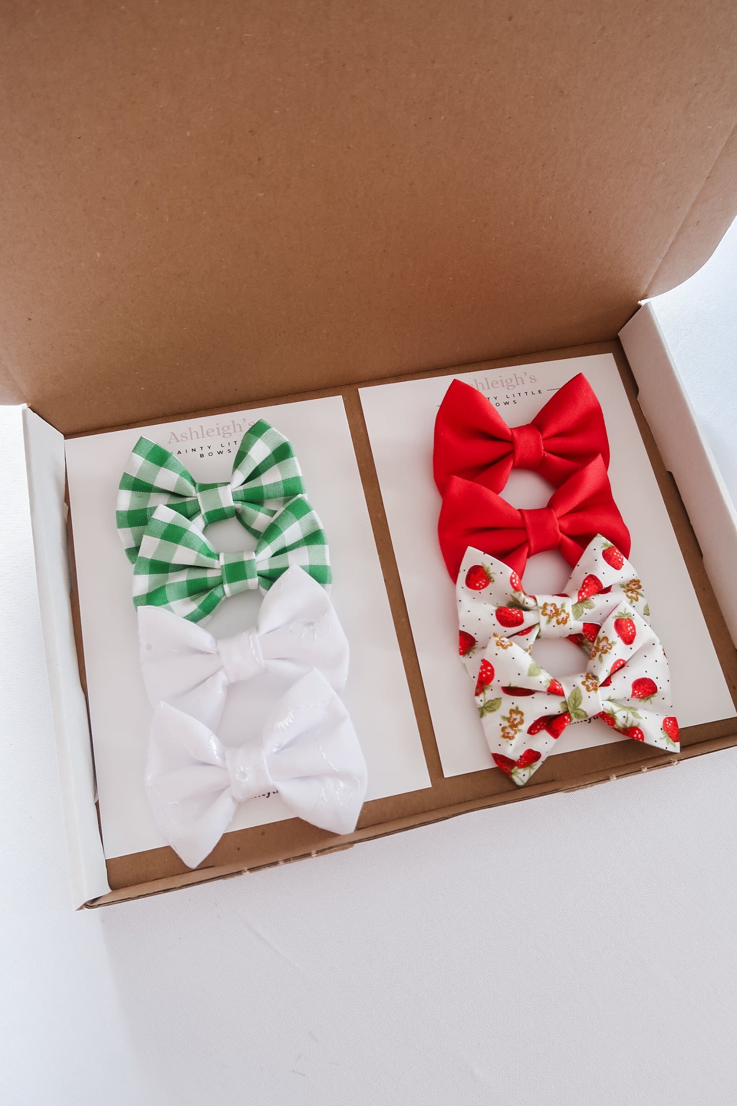 Strawberry picnic collection