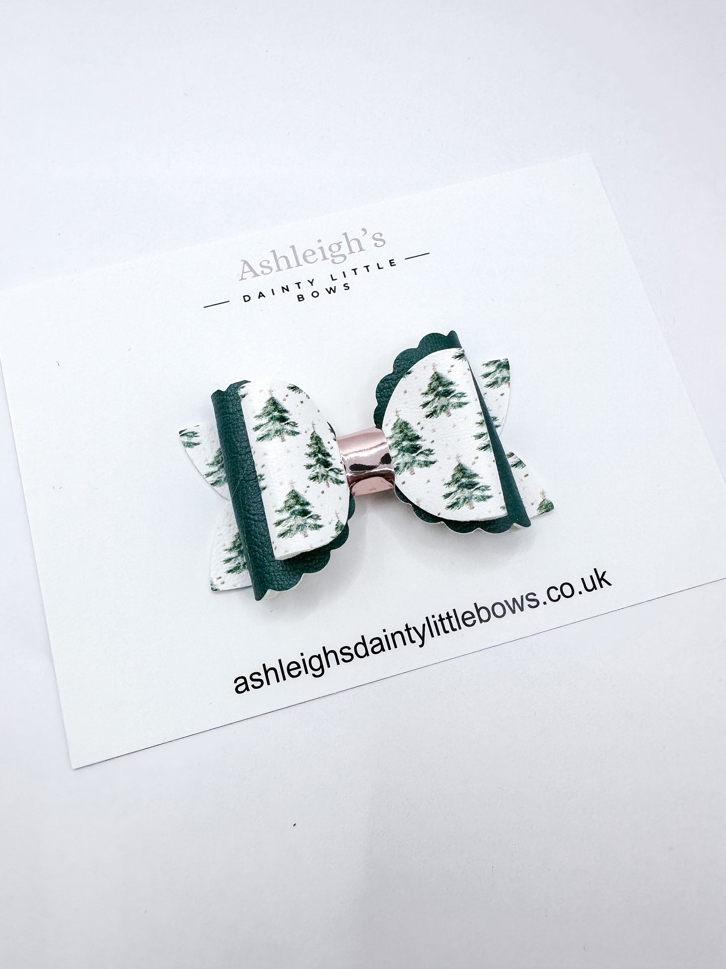 Scalloped Christmas trees