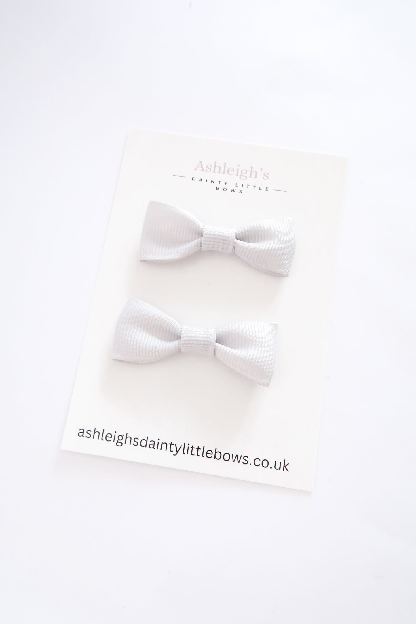 Grey mini pinch bow