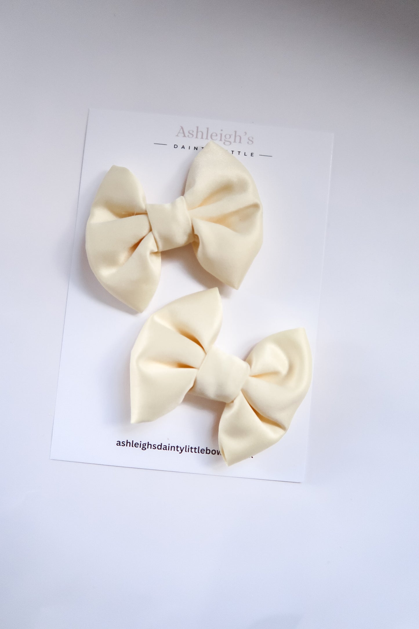 Lemon pinch satin bow