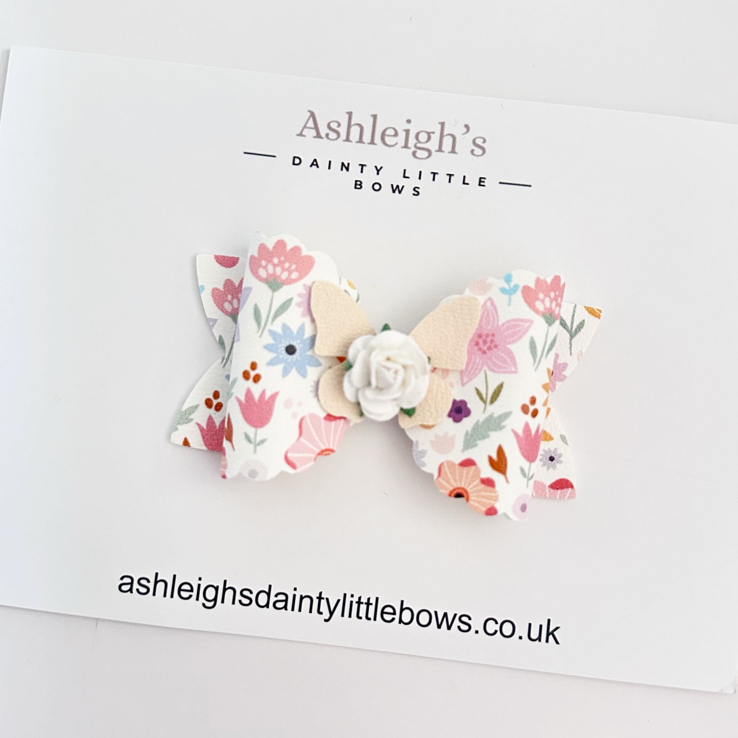 Butterfly floral scalloped bow
