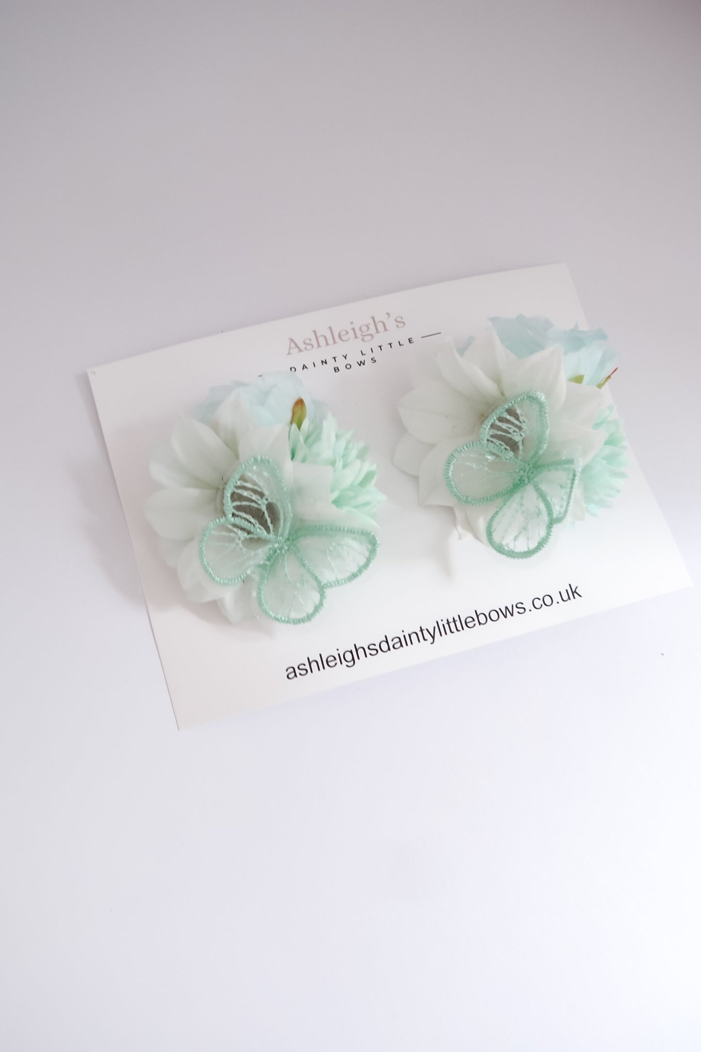 Mint butterfly clusters