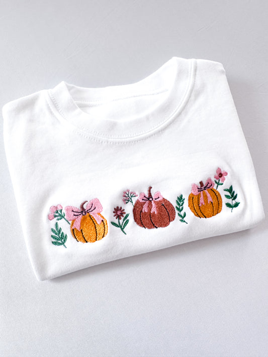 Bow pumpkin tshirt or sweater slots
