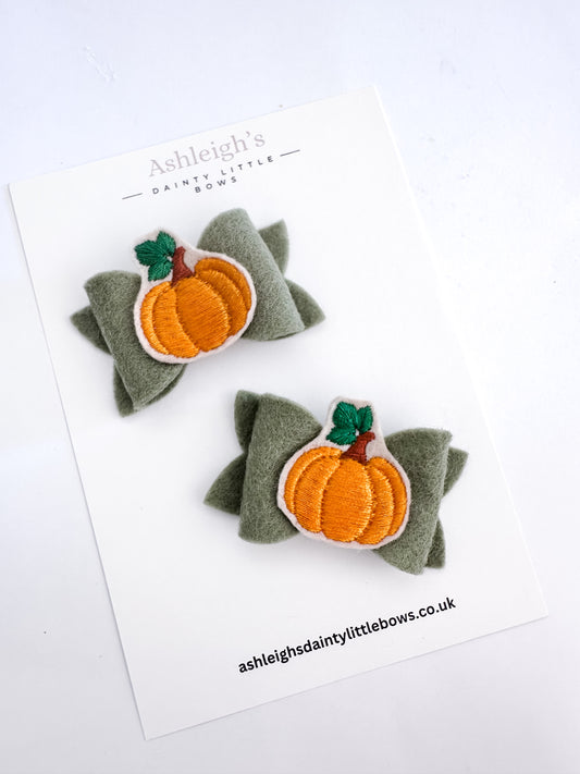 Embroidered pumpkin midi