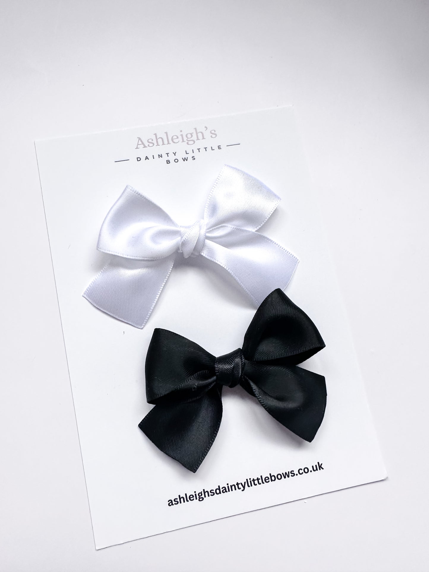 Handtied ribbon bows