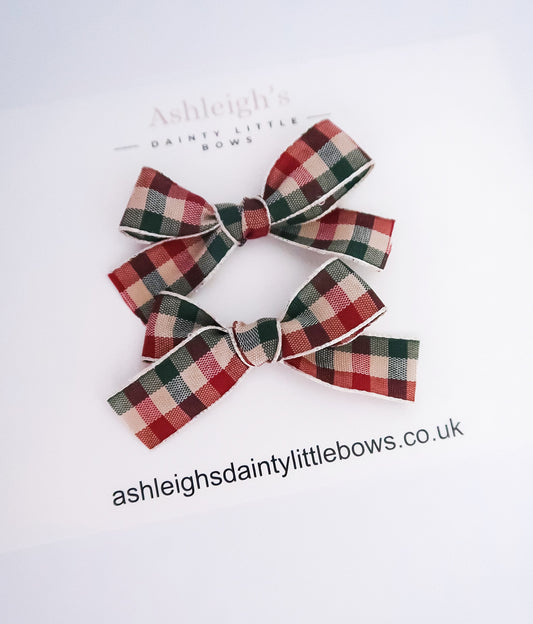 Mini sweetheart tartan bow