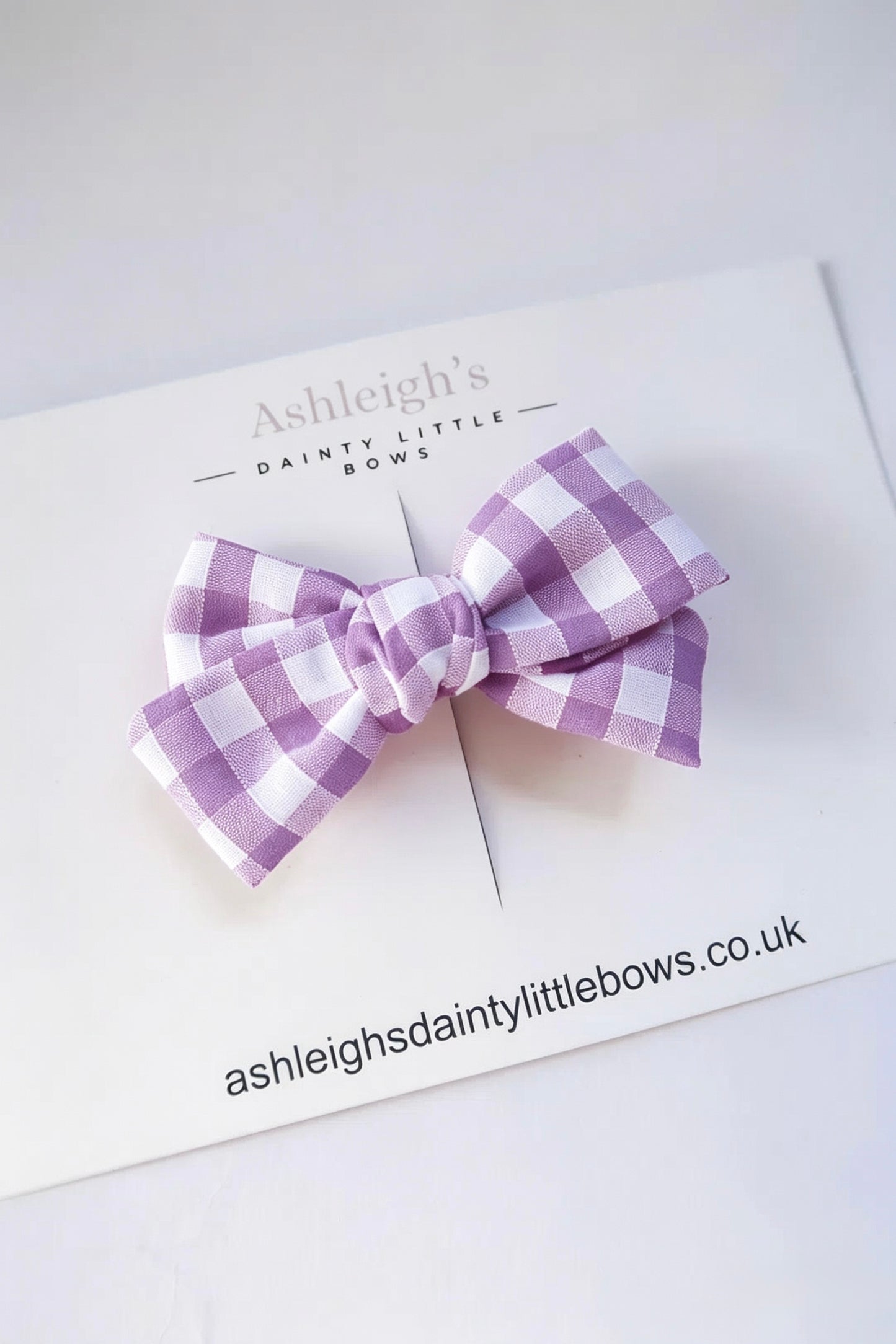 Hand tied bow (9 colours available)