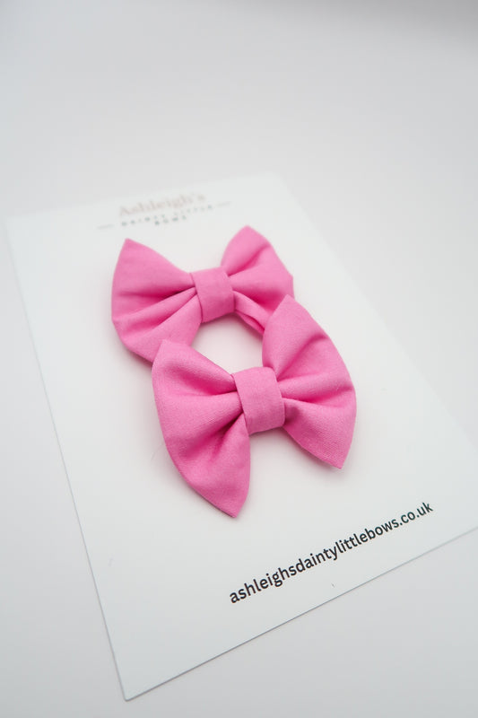 Dainty pink cotton bow