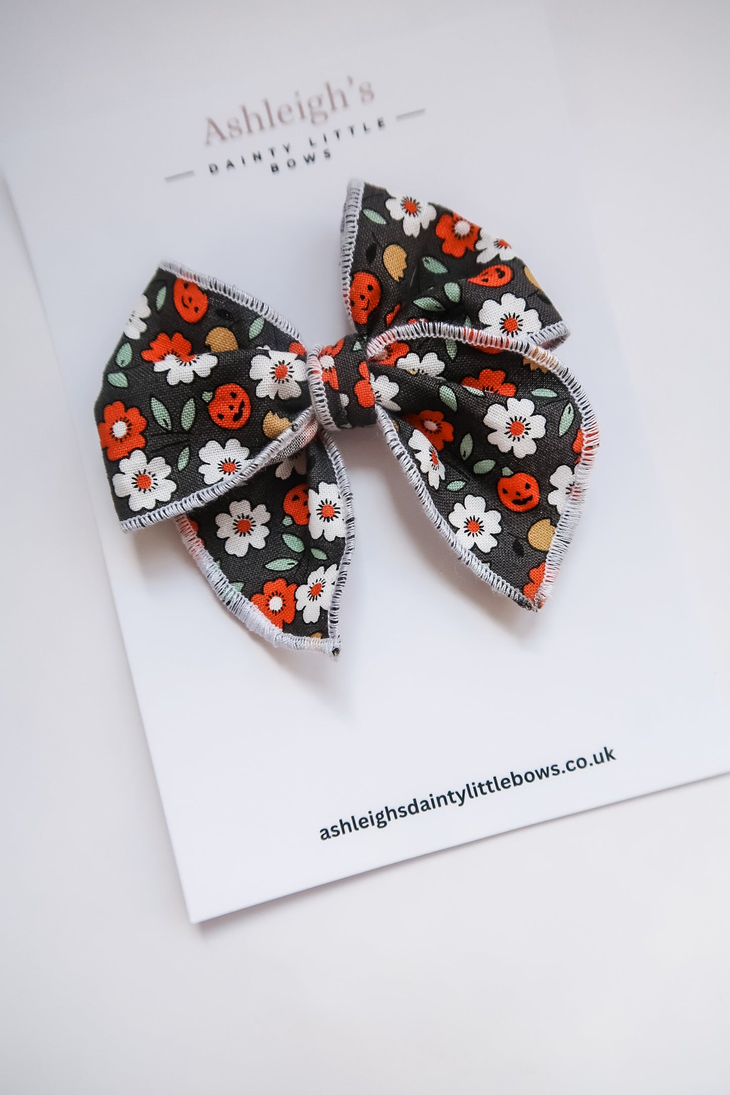 Pumpkin floral fable bow