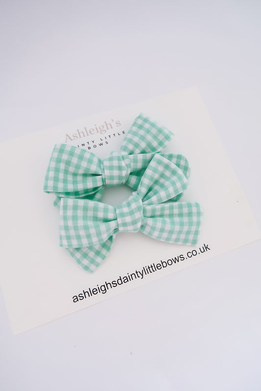 Mint handtied bow