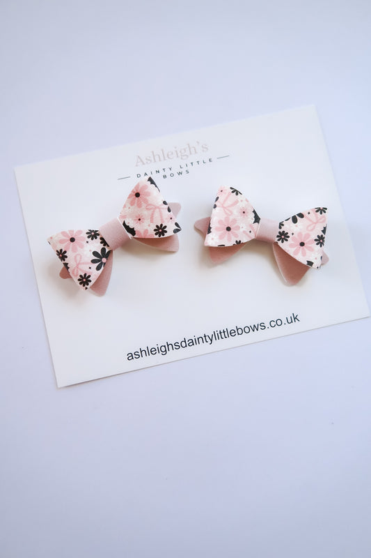 Pink bat penny bow
