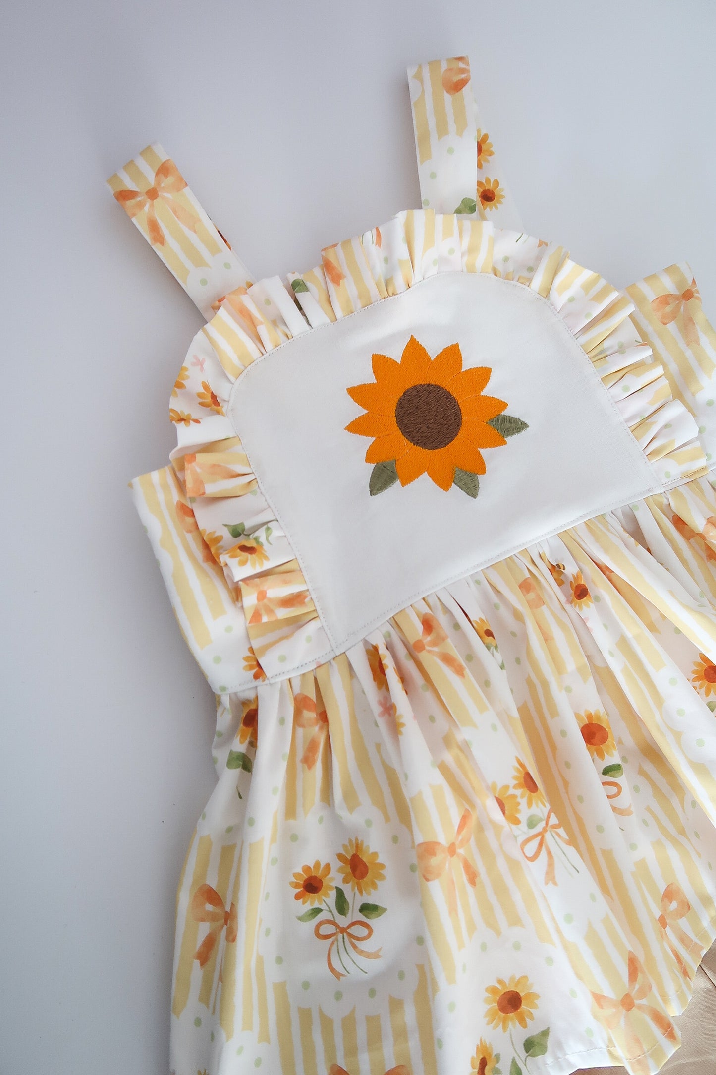 Ayla dress slots