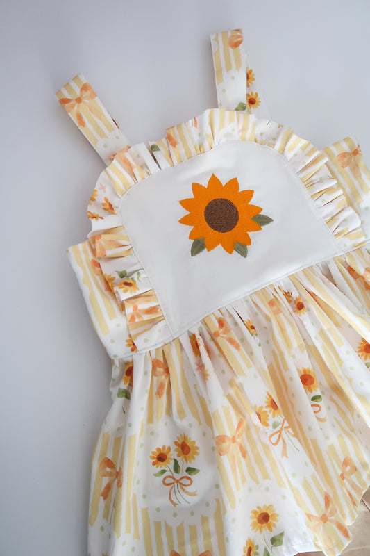 Ayla dress slots