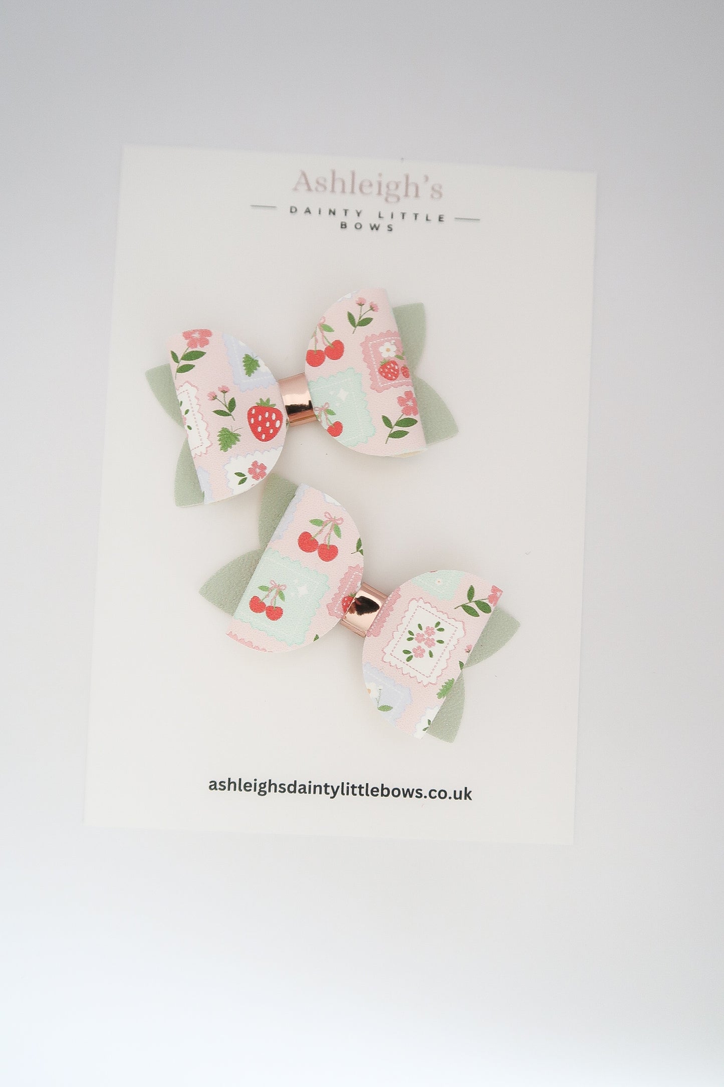 Strawberry midi bow