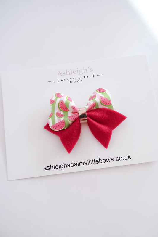 Watermelon hali bow