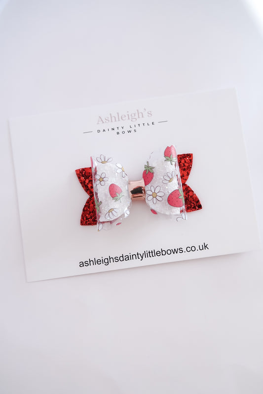 Strawberry jelly bow