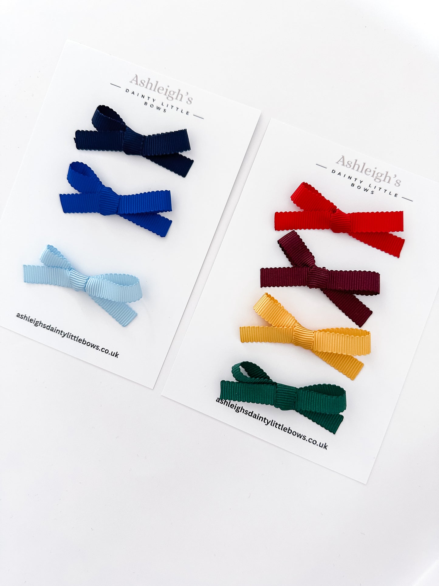 Scalloped ribbon school colours