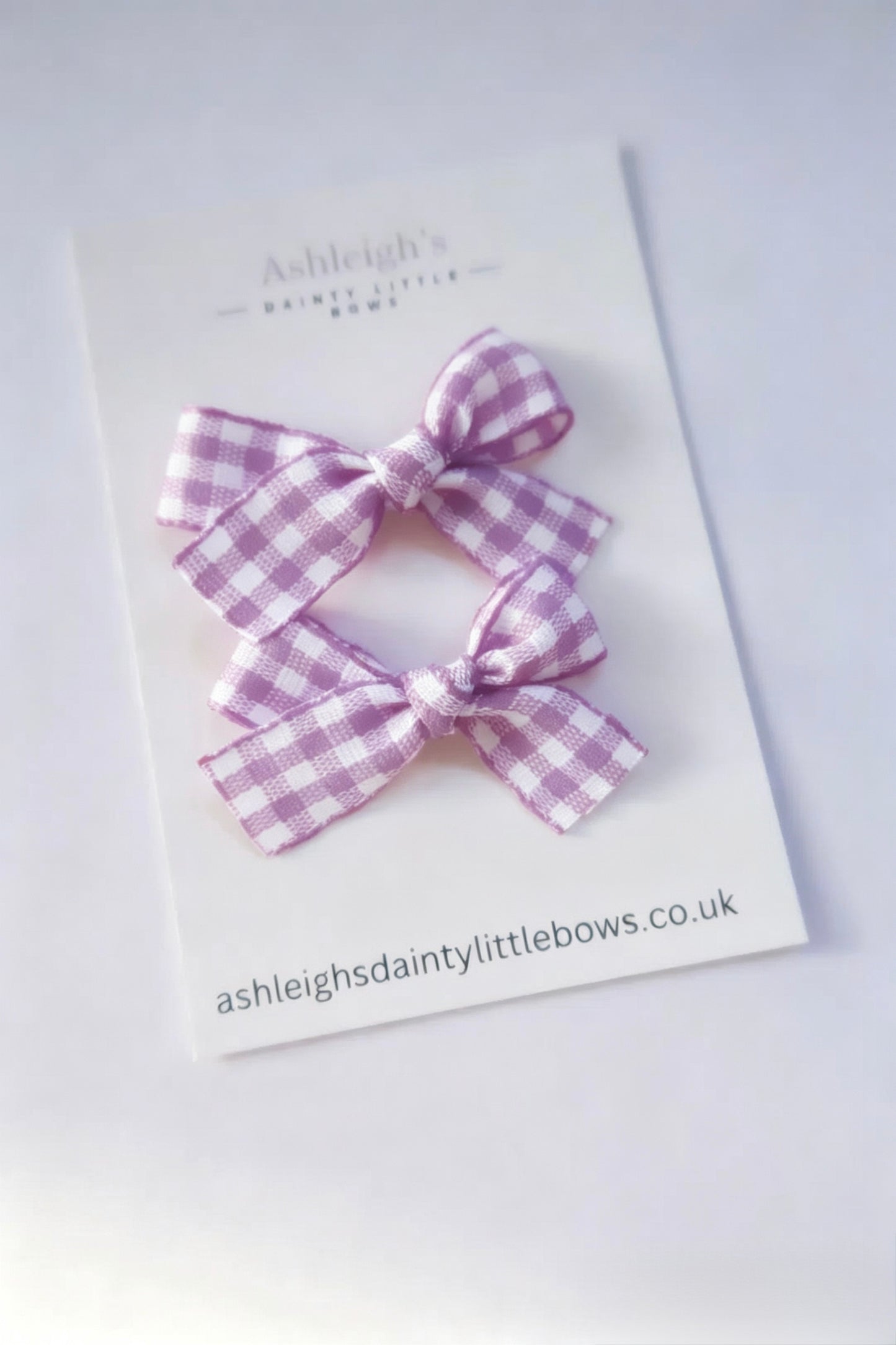 Mini hand tied bow (8 colours available)