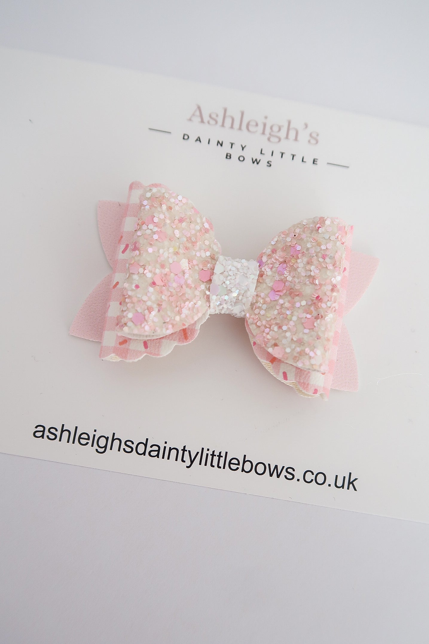 Pink sprinkles scalloped bow