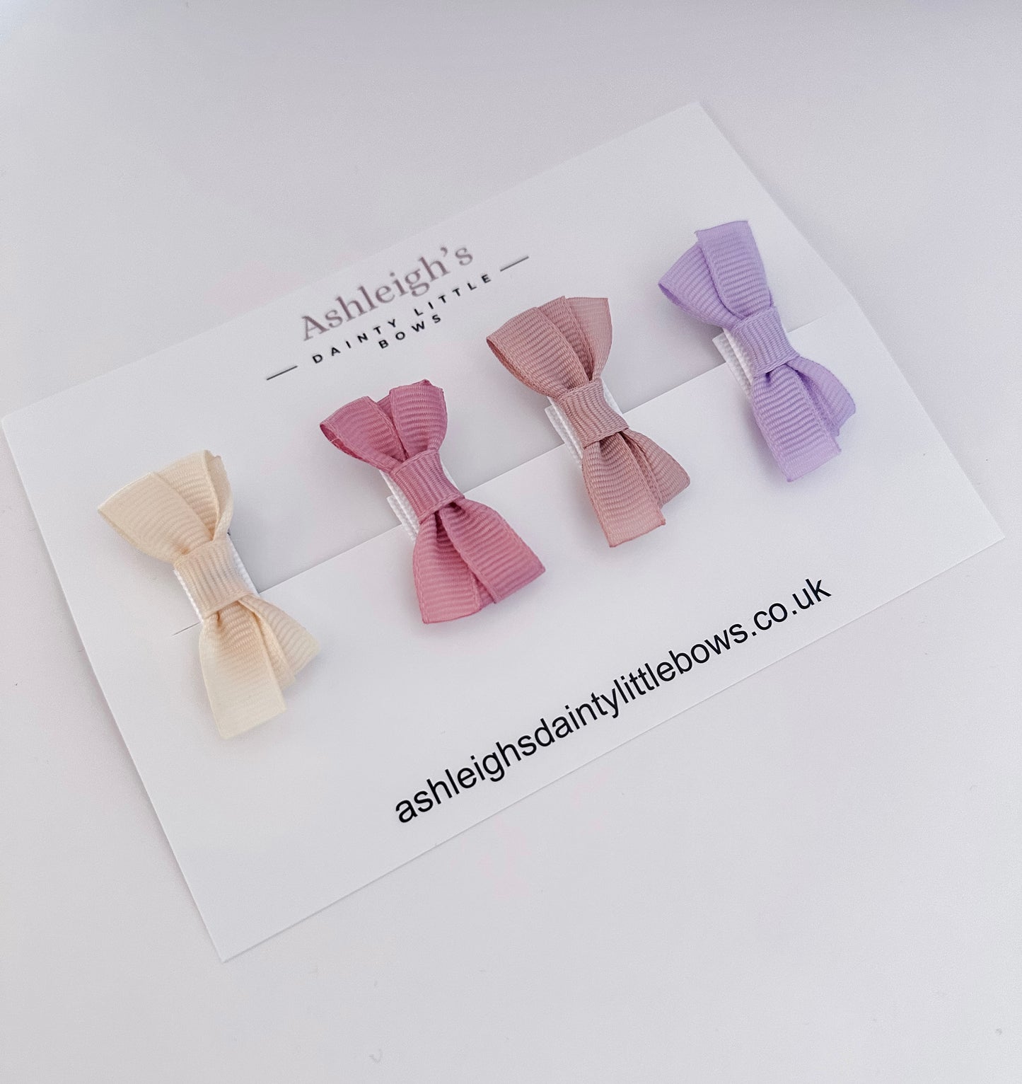 Dainty ribbon bows