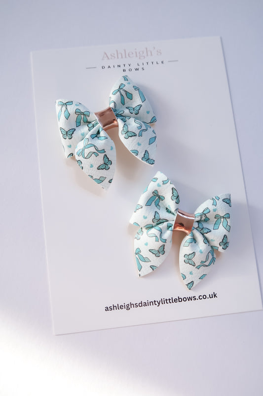 Blue butterfly mini pinch
