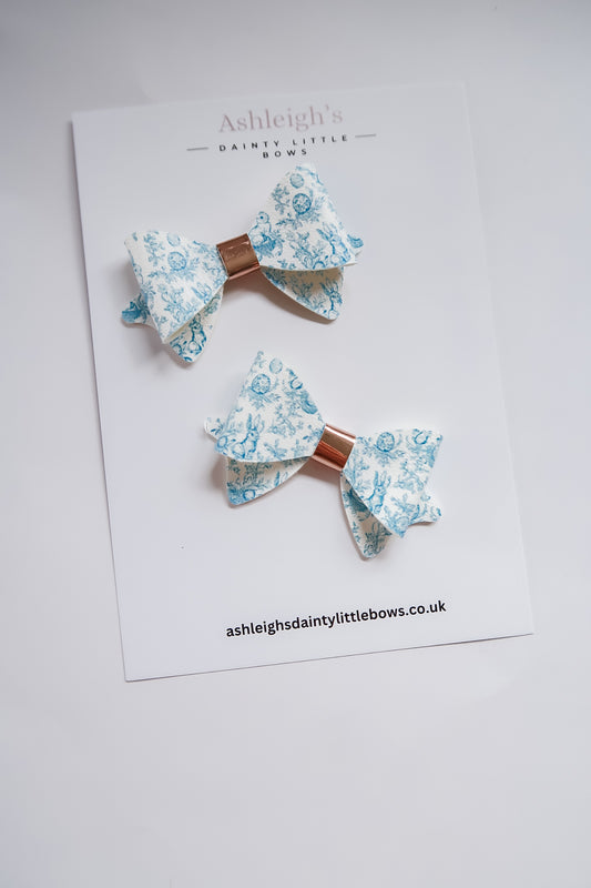 Blue bunny penny bow