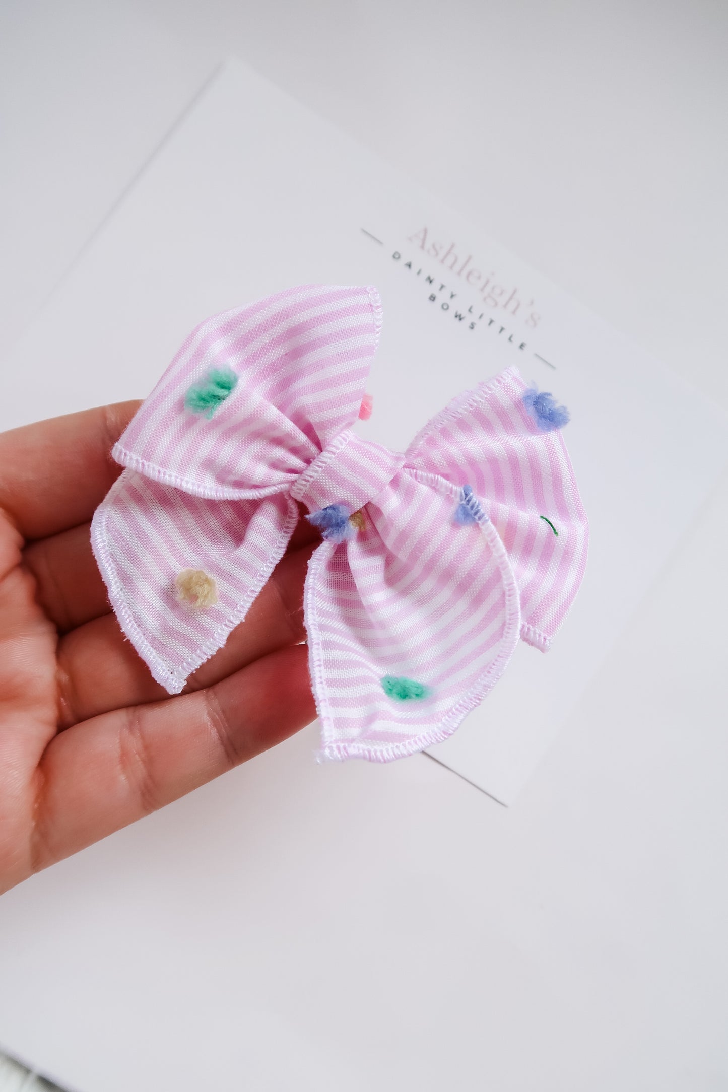 Confetti fable bow