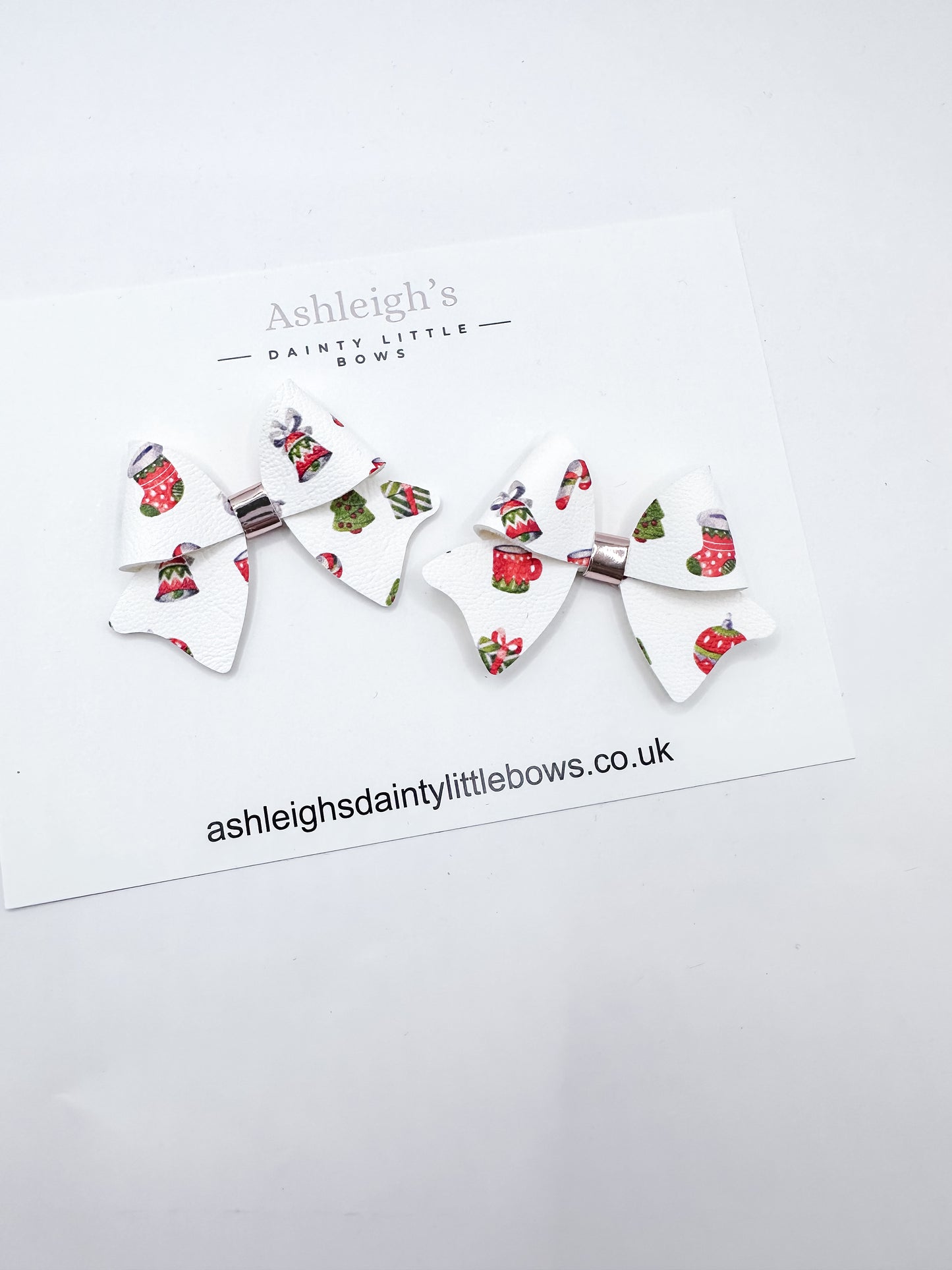 Christmas stockings bloom bow
