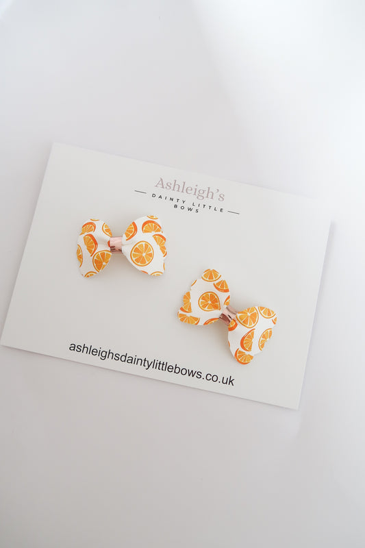 Fruity orange scalloped