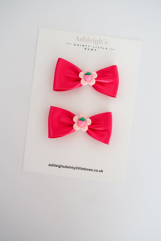 Strawberry button bow