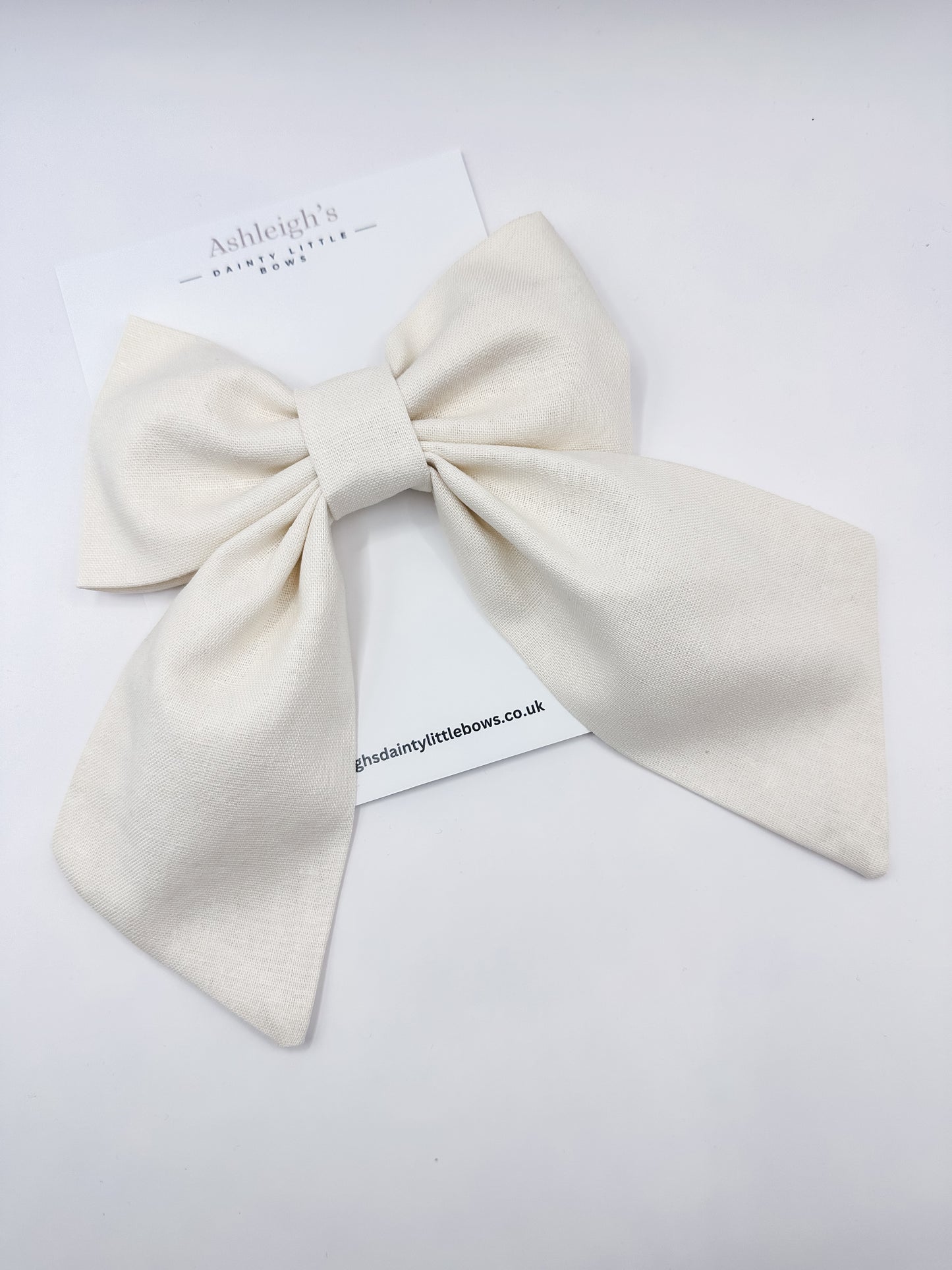 Ivory sailor bow