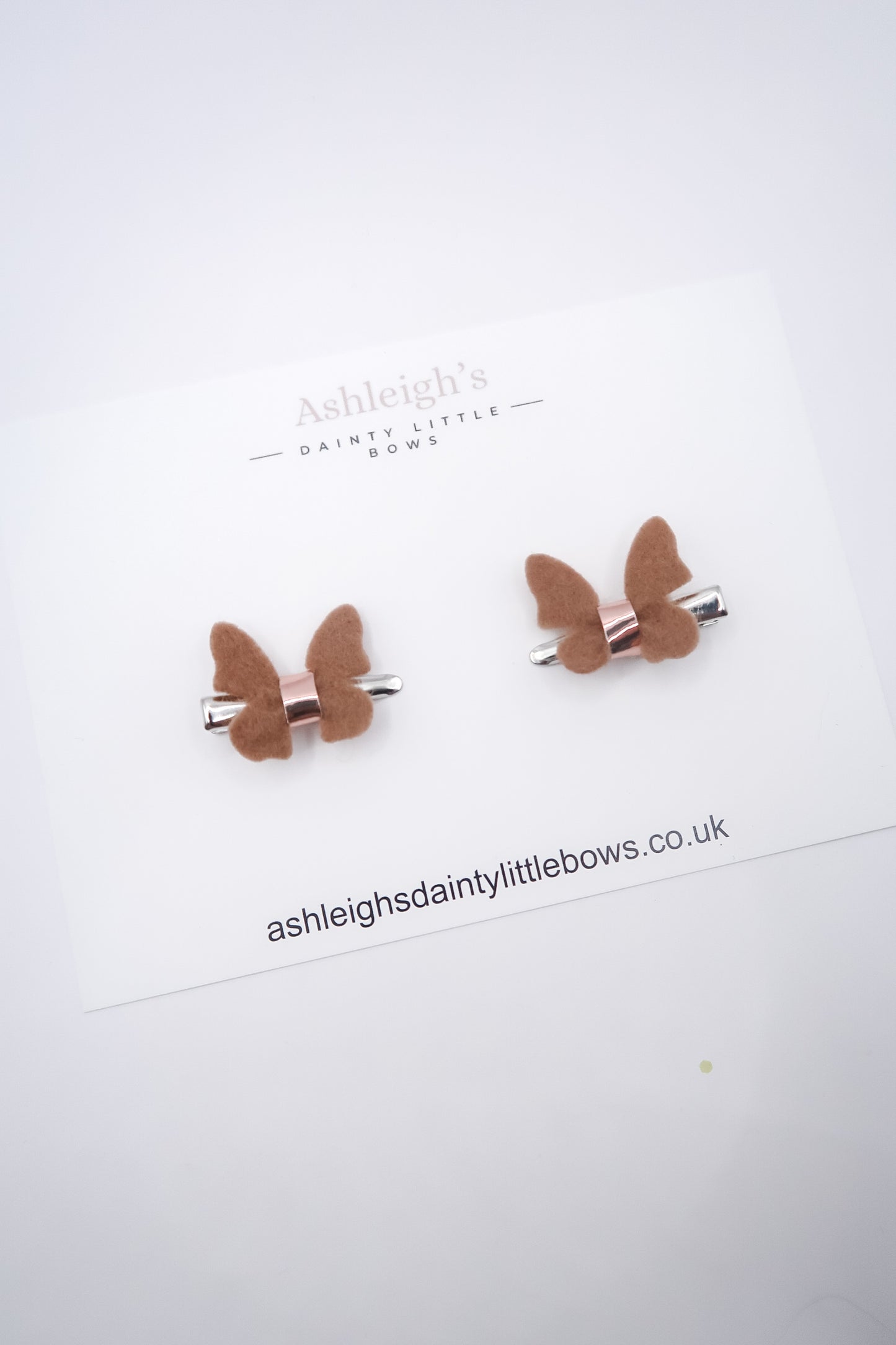 Nude butterfly clip