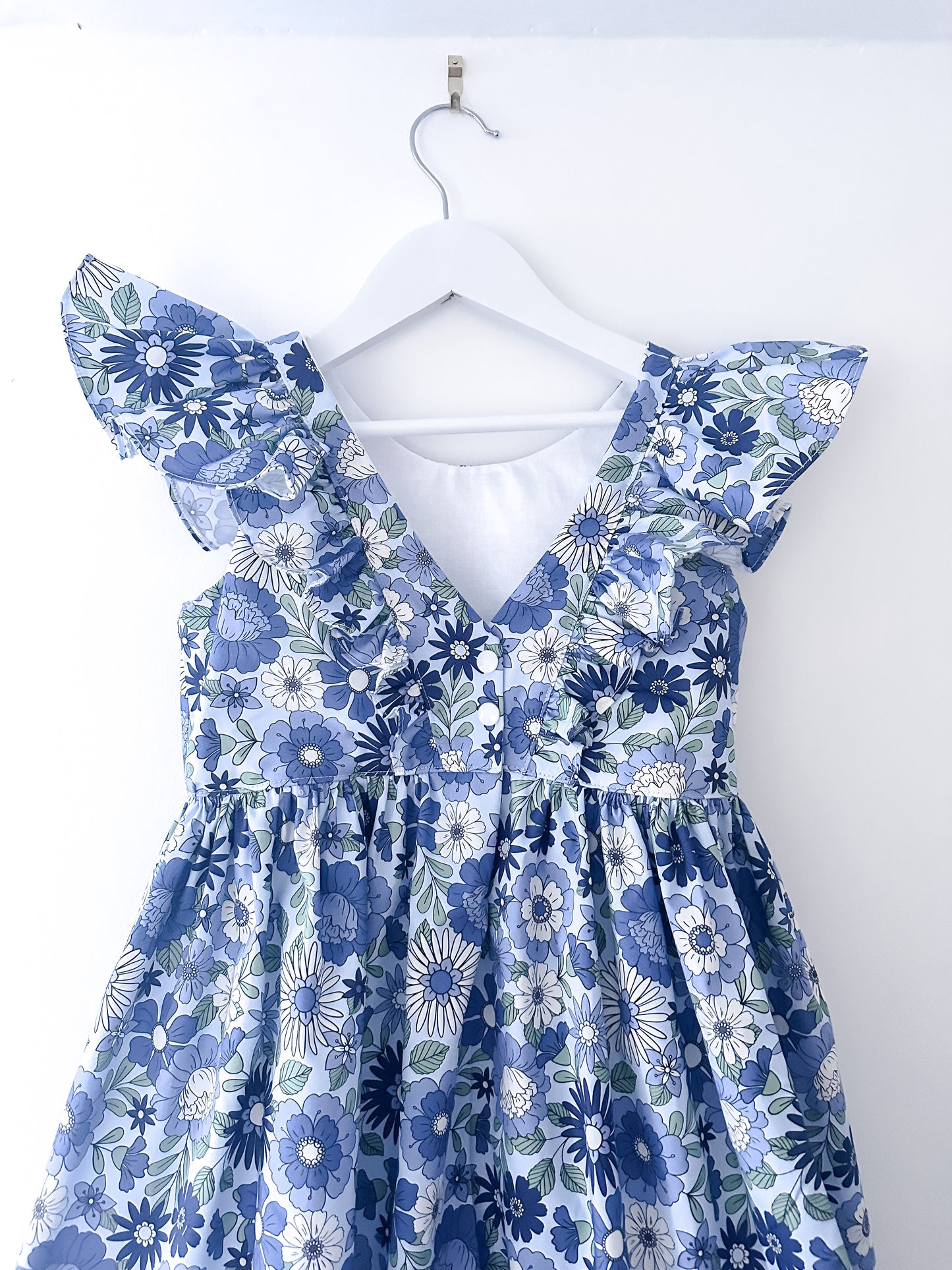 Cali dress slots