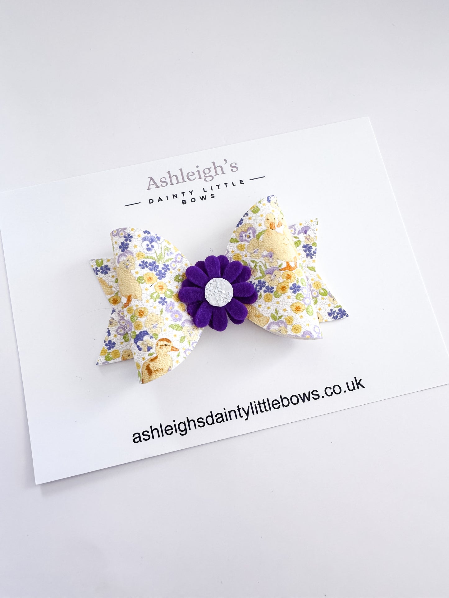 Dollie duck bow