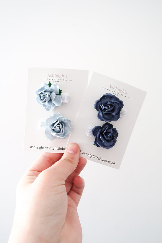 Tea roses blue