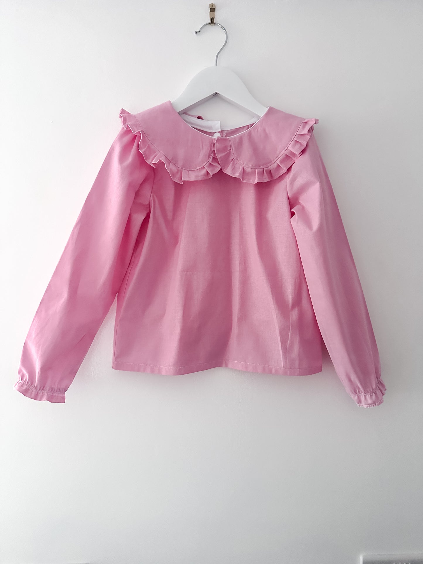 Frilly cotton top