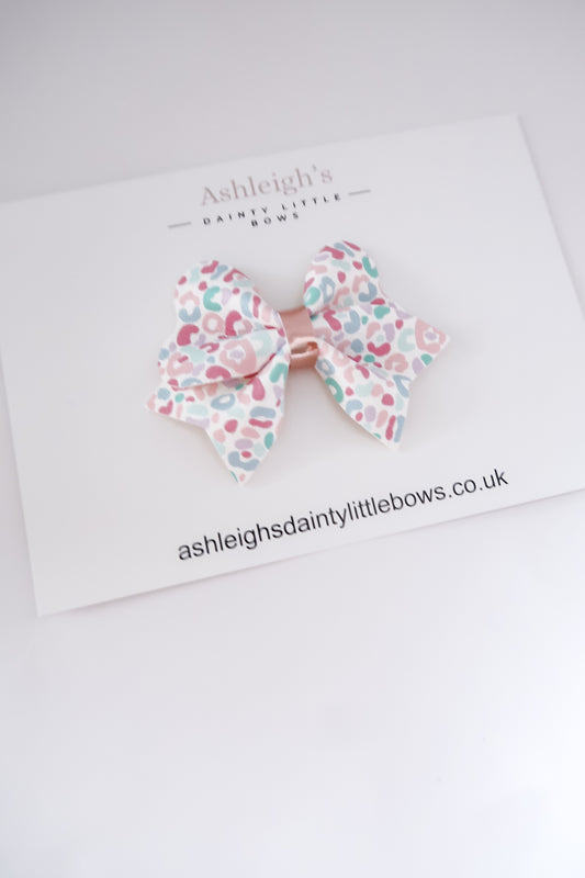 Retro rainbow hali bow