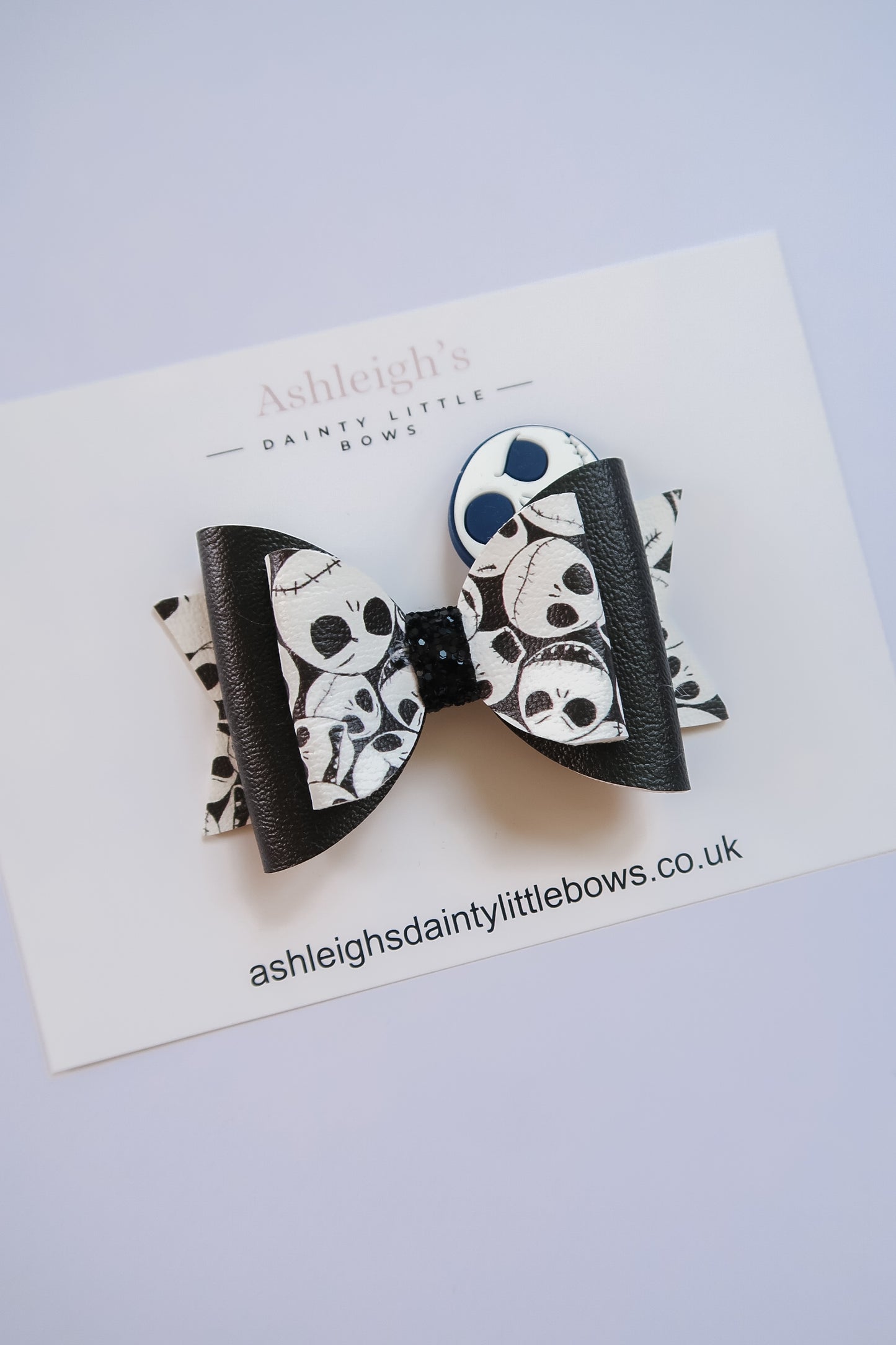 Skelton dolly bow