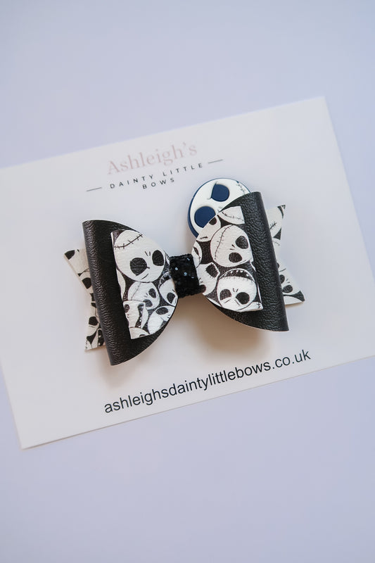 Skelton dolly bow