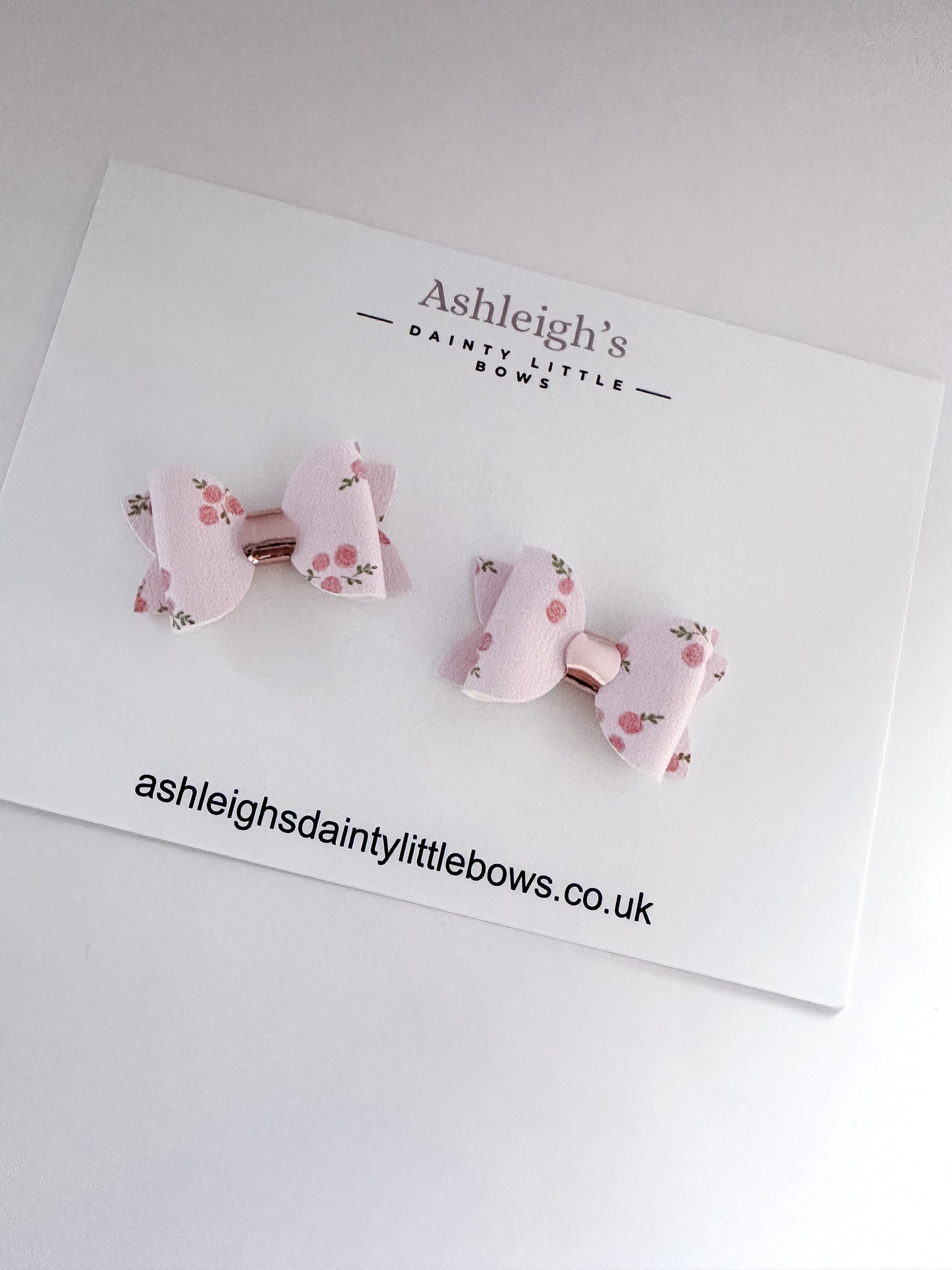 Baby bow pink ditsy