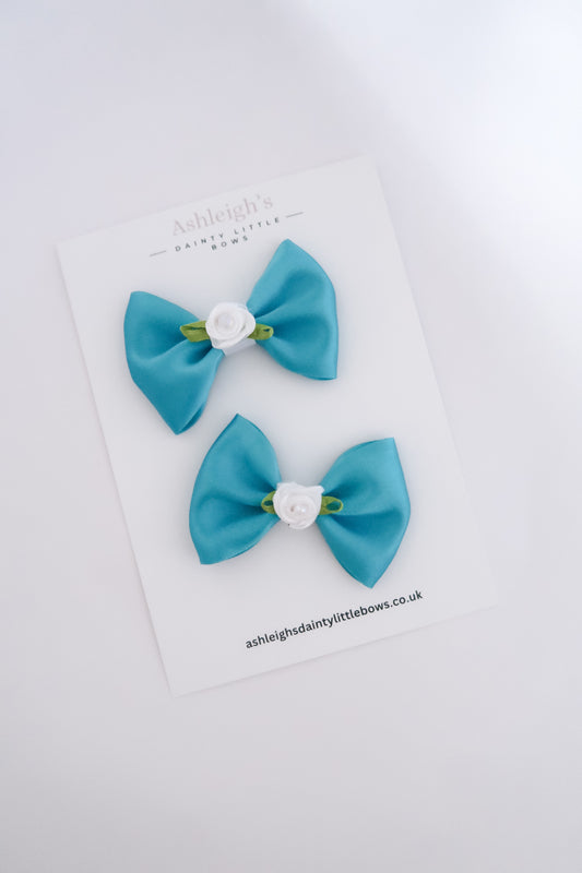 Turquoise satin rose pinch