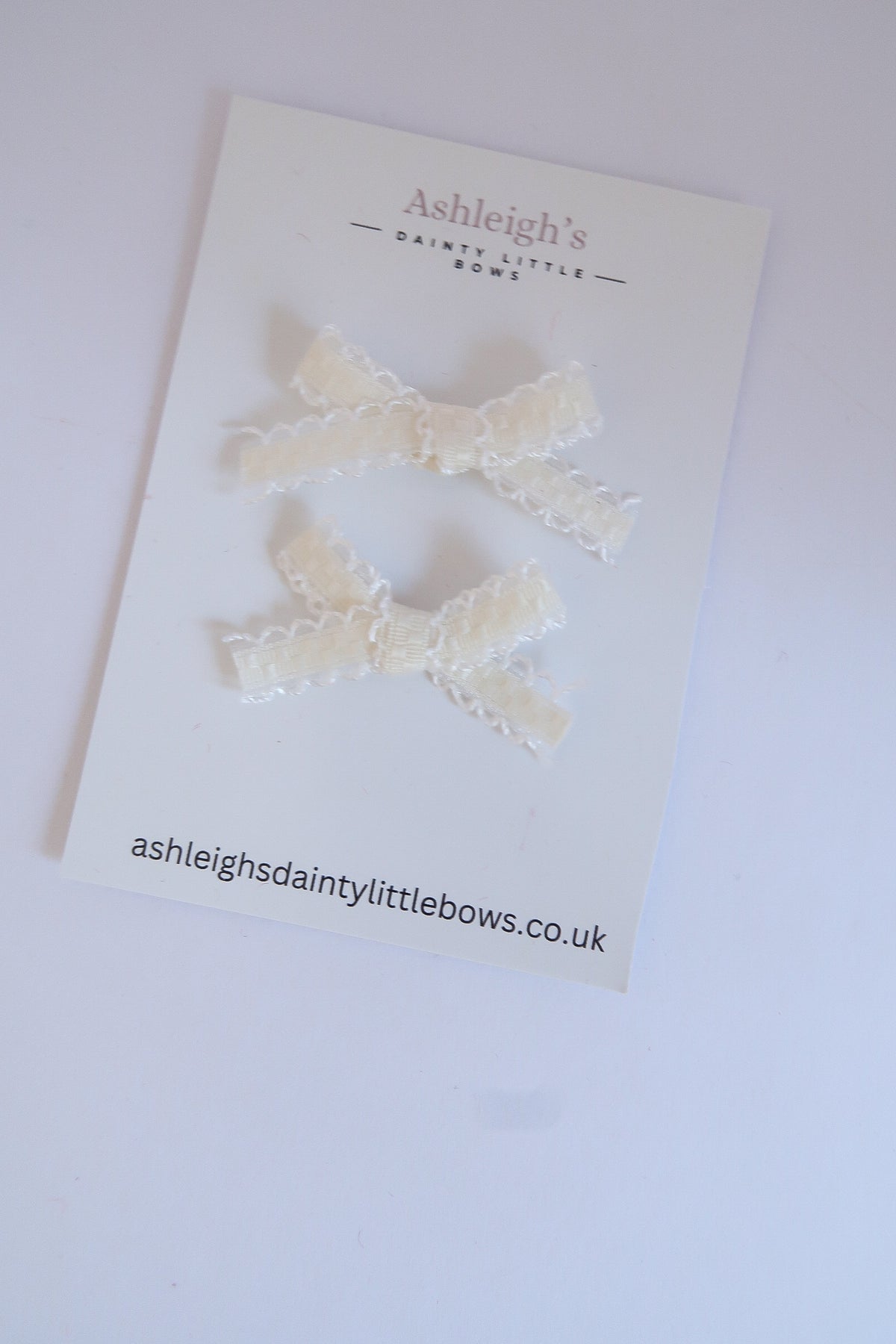 Sweet ruffle bow cream